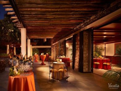 Dining Dining